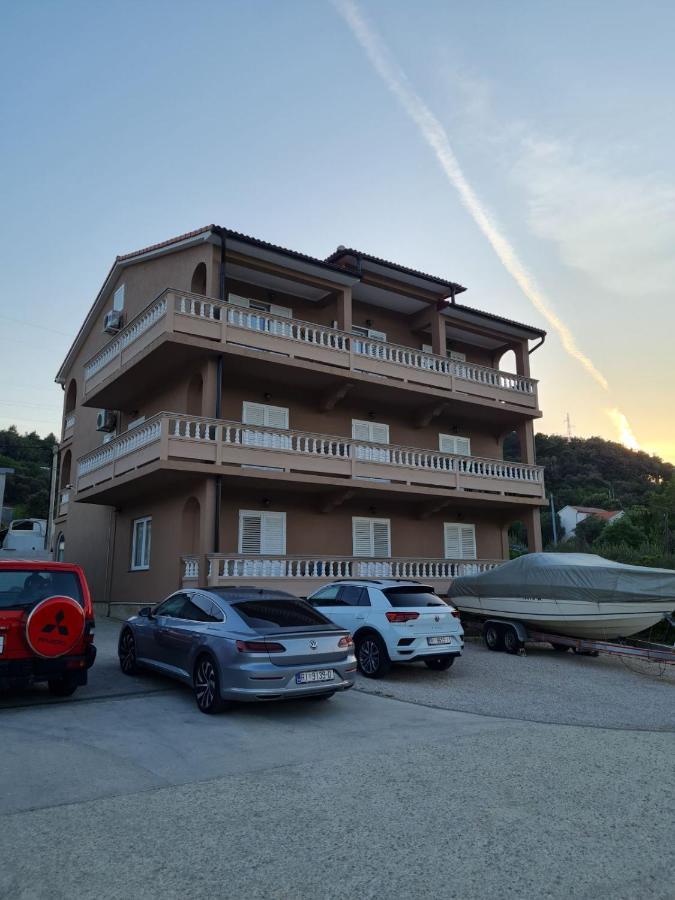 Apartments Nada Mundanije Kültér fotó