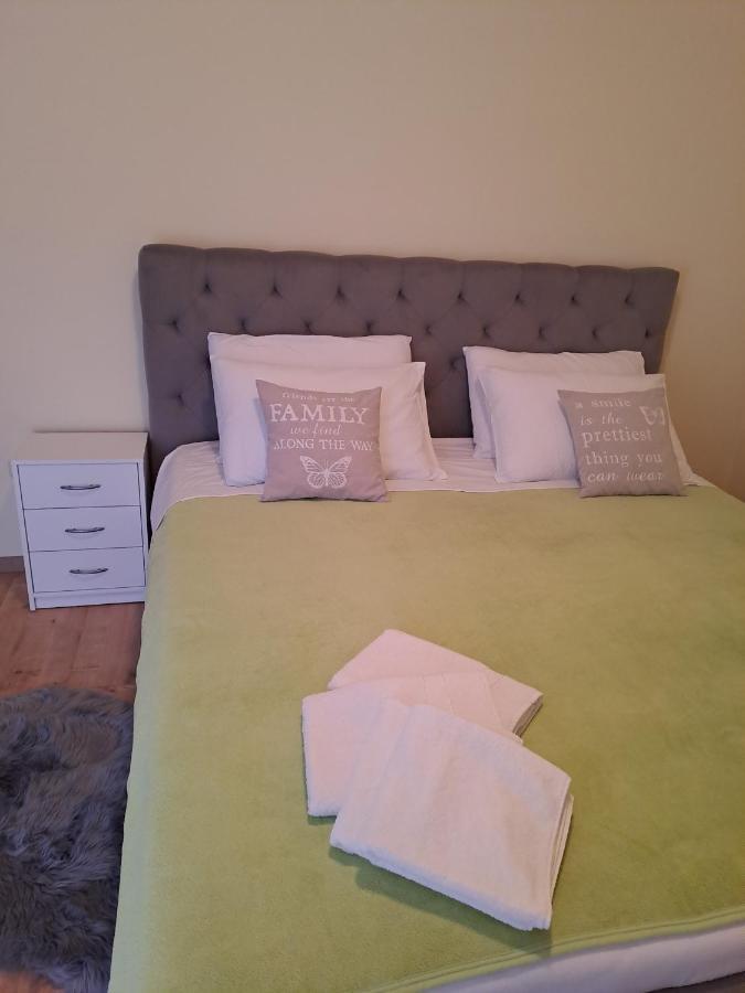 Apartments Nada Mundanije Kültér fotó